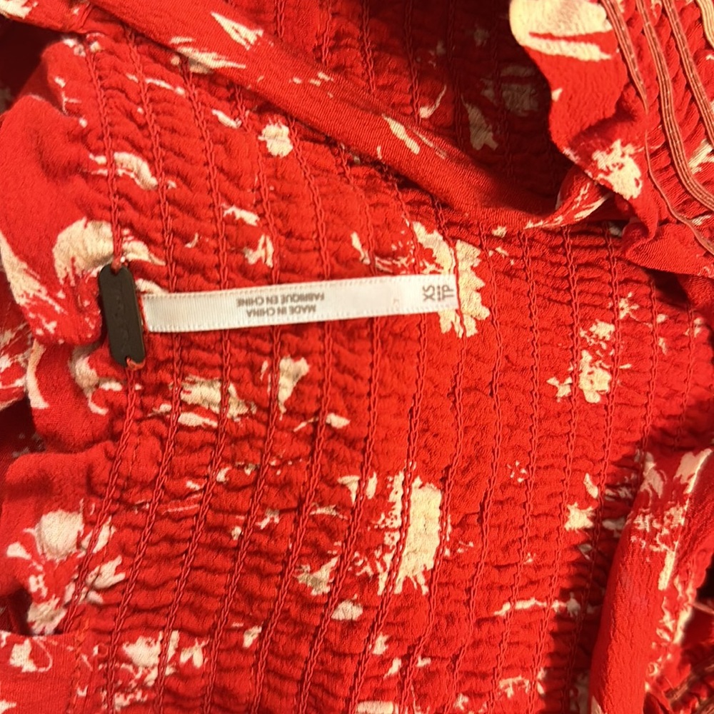 Red romper - Picture 4 of 4